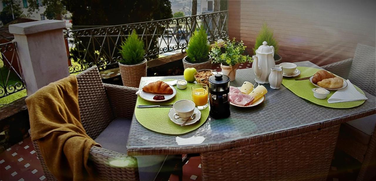 Monti Guesthouse Monti di Licciana Nardi Kültér fotó