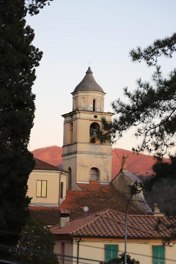 Monti Guesthouse Monti di Licciana Nardi Kültér fotó