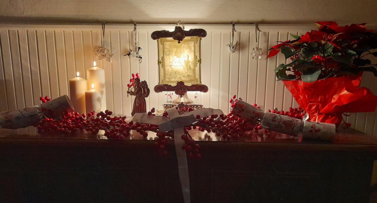 Monti Guesthouse Monti di Licciana Nardi Kültér fotó
