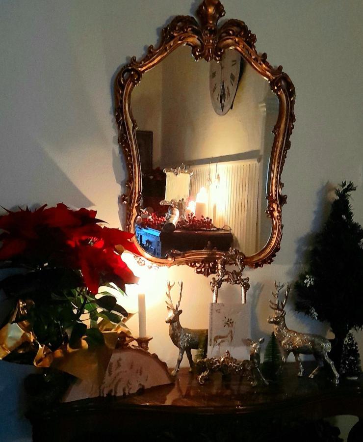 Monti Guesthouse Monti di Licciana Nardi Kültér fotó